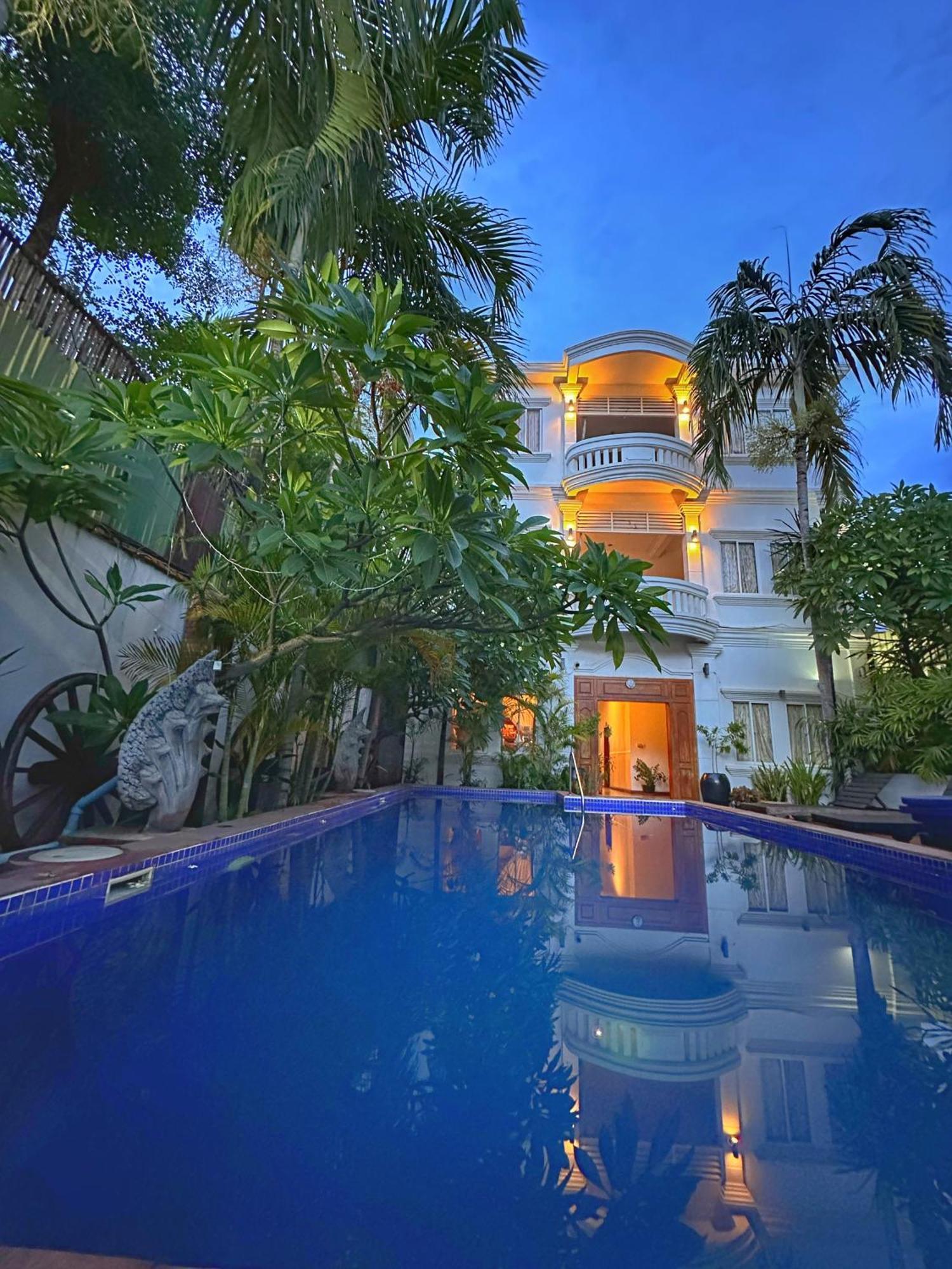Villa Um Theara, Сиемрип Экстерьер фото