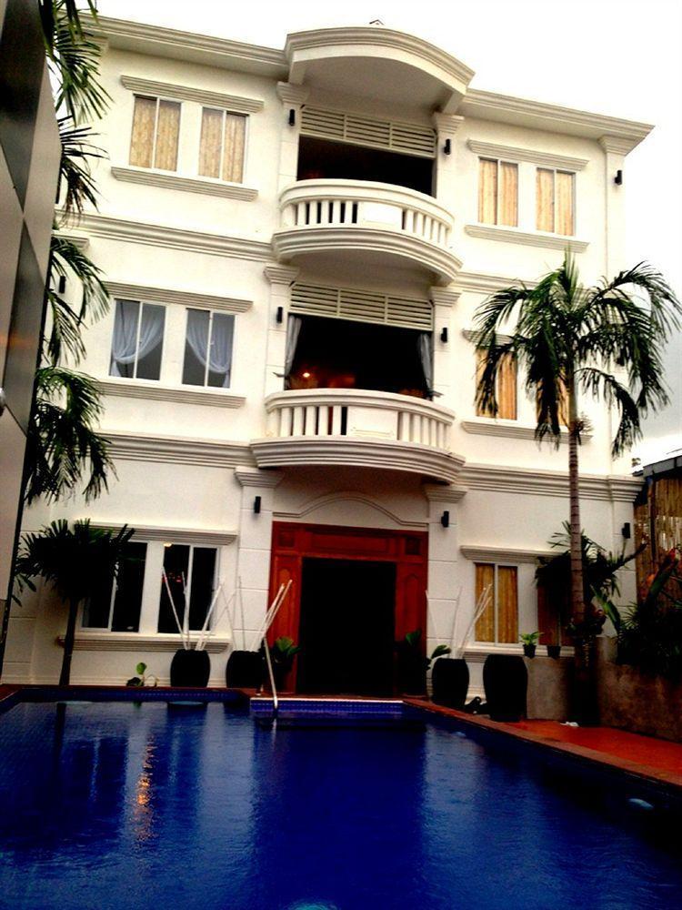 Villa Um Theara, Сиемрип Экстерьер фото